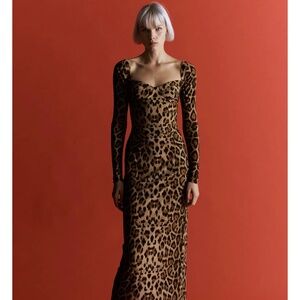 ISO The New Arrivals Monique in Rue des Plaisirs